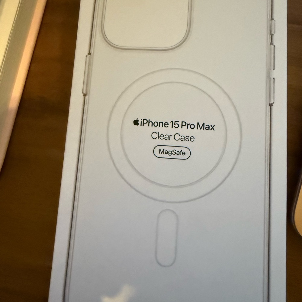 iPhone 15 pro Max clear case NWT